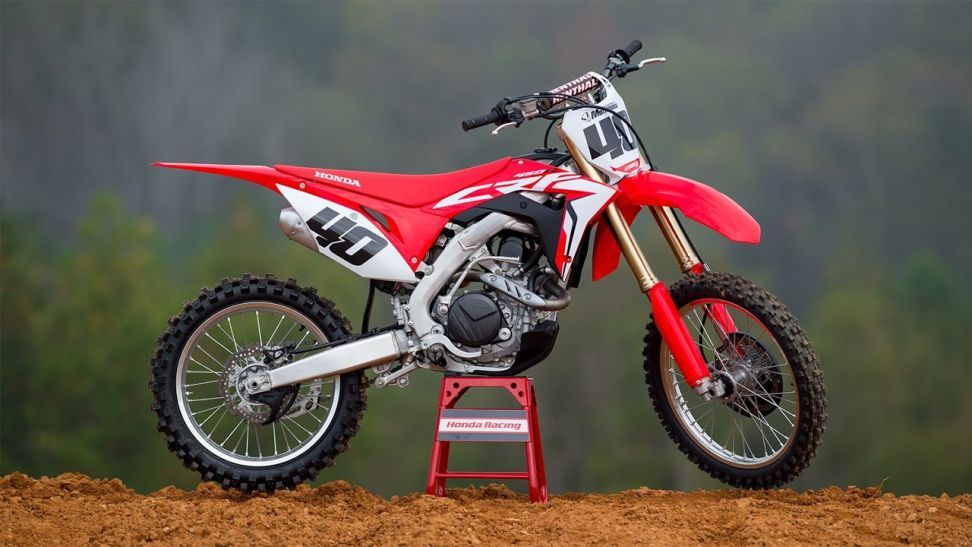 Nova Honda CRF 450L é moto de trilha para rodar na rua - UOL Carros